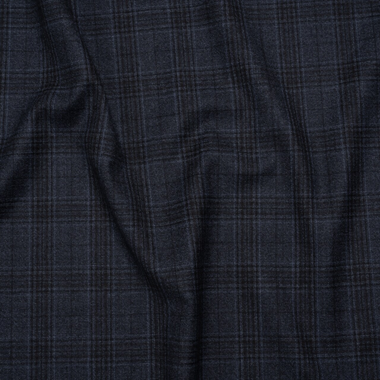 1 Yard Dark Blue and Black Plaid Super 130s Wool Suiting Soft 60 inch Width